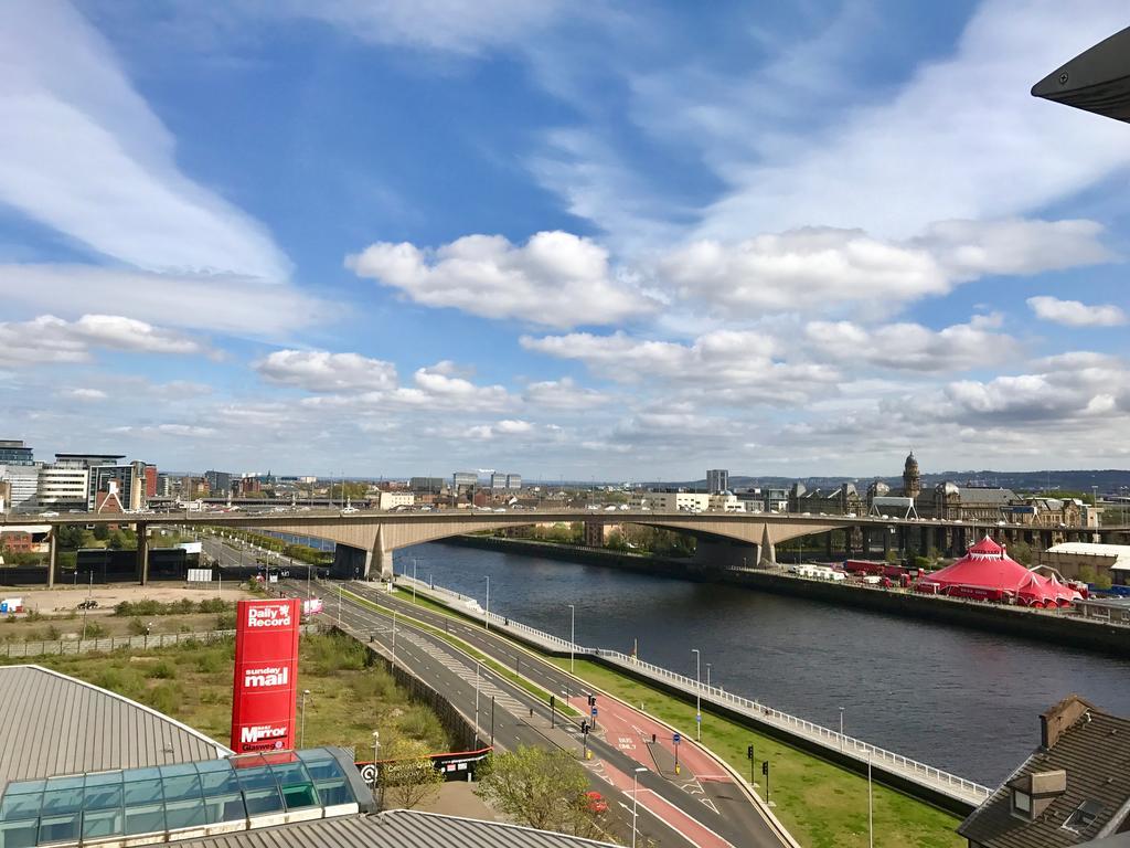 The Heights - River And City View Appartement Glasgow Buitenkant foto