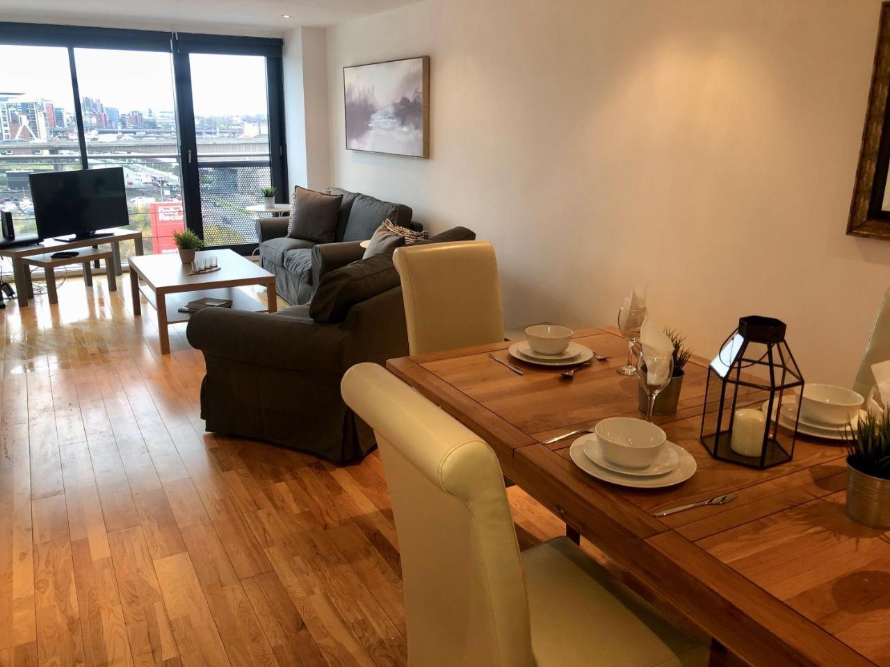 The Heights - River And City View Appartement Glasgow Buitenkant foto